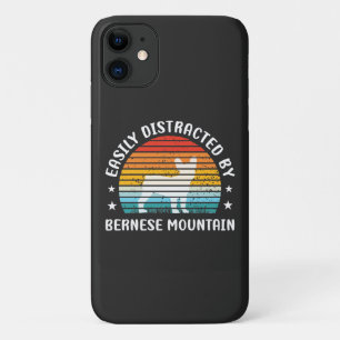 バーニーズ・マウンテン・ドッグに簡単に気を取られるバーニーズ iPhone 11 ケース