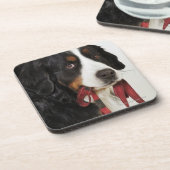 バーニーズ・マウンテン・ドッグ(Berner Sennenhund)との コースター (左側)