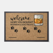 バーボンやドッグのおやつを持ってきてほしい ドアマット (正面)