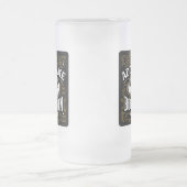 バーボンパーソナライズされたヴィンテージガンウイスキーラベル フロストグラスビールジョッキ (中央)