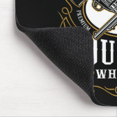 バーボンパーソナライズされたヴィンテージガンウイスキーラベル マウスパッド (コーナー)