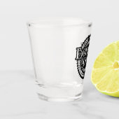 バーボン好き - ユーモアのあるウイスキー愛飲者 ショットグラス (左)