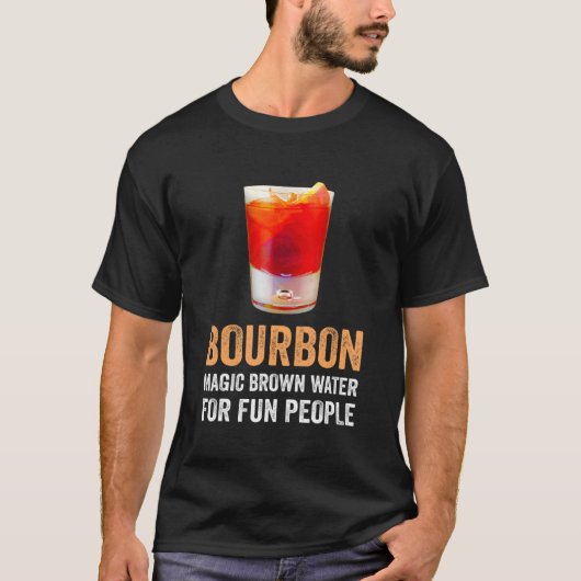 バーボン定義魔法ブラウンウォーター用おもしろいPeopl Tシャツ (正面)
