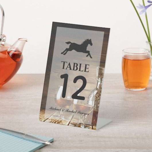 バーボン素朴ウイスキーのテーブル番号 台座サイン (インサイチュ)