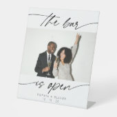 バーモダンは開いている書道台本の写真 台座サイン (正面)