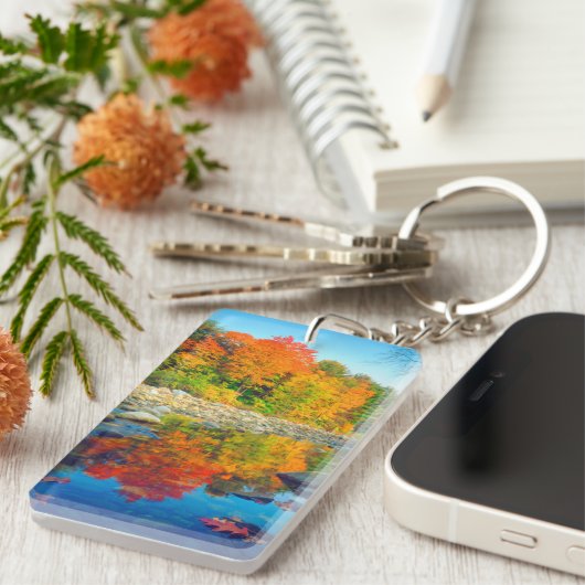 バーモントの川に映る秋の色 キーホルダー (正面右)