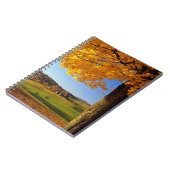 バーモント州アメリカ南ウッドストック近くのファームの名勝 ノートブック (左側)