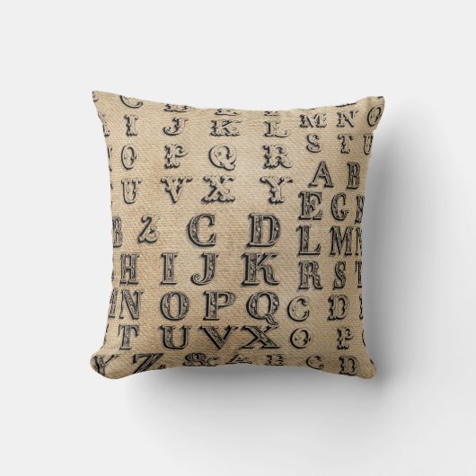 バーラップのヴィンテージのアルファベット クッション (正面)