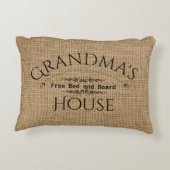 バーラップの祖母の家は個人化なります アクセントクッション (裏面)