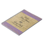 バーラップの紫色のレースのイメージのベビーシャワーの来客名簿 ノートブック (左側)