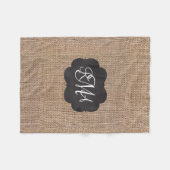 バーラップの黒板の一見の三倍のモノグラムのな原稿 フリースブランケット (正面(横))