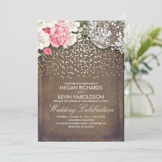 バーラップ素朴とピンクの花レース金ゴールド結婚 招待状 (スタンド正面)
