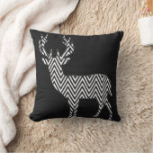 バーラップ|の白黒のシェブロンのシカのシルエット クッション (ブランケット)