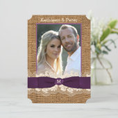 バーラフェイクップレースボウフォトウェディング招待、紫 招待状 (スタンド正面)