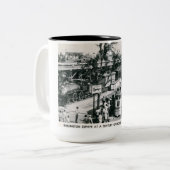 バーリントンの薄地の列車のヴィンテージ ツートーンマグカップ (正面左)