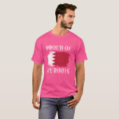 バーレ誇りを持ったーンルーツバーレーン国旗の Tシャツ (正面フル)