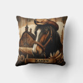 バーンサンセットの横にカウボーイハット付き西馬 クッション (裏面)