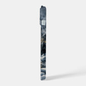 バーンズインヘルによる「フランケンシュタインの北極圏の追跡」 iPhone 15ケース (左側面)