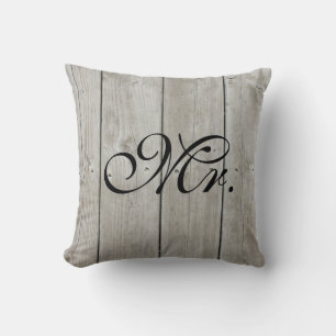 バーンドボード上のミスター・ピロー クッション