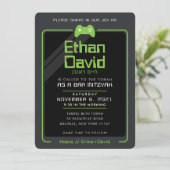 バー(ユダヤ教の)バル・ミツバーモダンゲーマーコントロールブラックグリーン2 招待状 (スタンド正面)