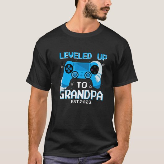 バー（ユダヤ教の）バル・ミツバーGrandpa Est.2023ニューグラ Tシャツ (正面)