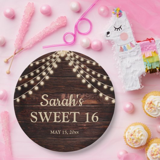 バ素朴ンウッドストリングライトスウィート16名前日付 ペーパープレート (パーティー)