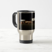 パイオニアサロン&グッドスプリングスゼネラルストア – ナイト トラベルマグ (正面左)