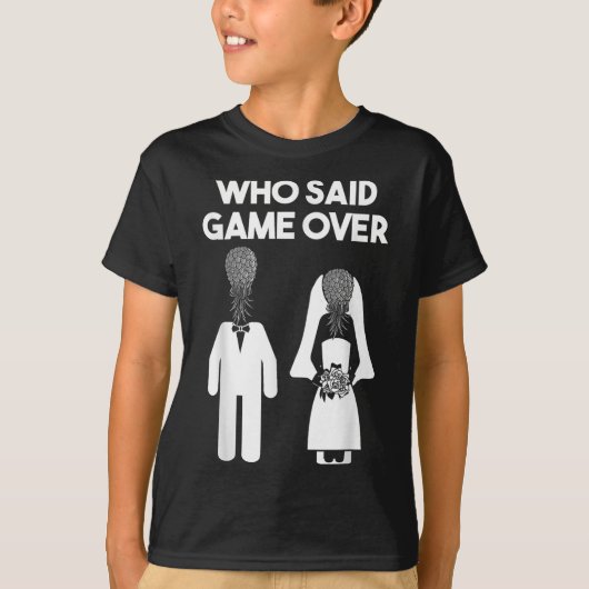パイナップルおもしろいスインガー結婚ギフト新郎新婦M Tシャツ (正面)
