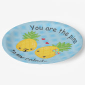 パイナップルかわいらしトロピカルピナコラダロマンチック ペーパープレート (アングル)