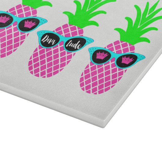 パイナップルと"DIVAtude"とティアラ カッティングボード (角)