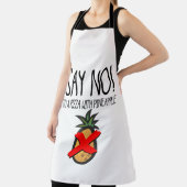 パイナップルの食べ物を持つピザおもしろいに エプロン (インサイチュ)