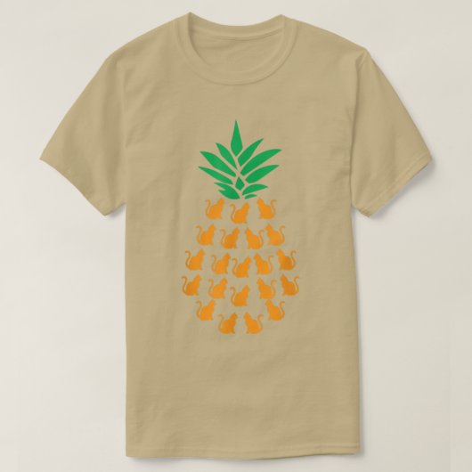 パイナップルキャッツアパレル猫好きアロハハワイビーチ Tシャツ (デザイン正面)