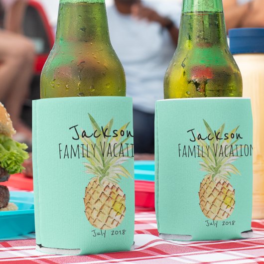 パイナップルサマーバケーションファパーソナライズされたミリ 缶クーラー