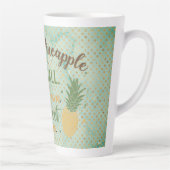 パイナップルタイポグラフィだ カフェラテマグ (右)