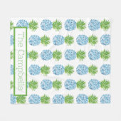 パイナップルチノワセリーブルー名門私立校風のホワイトネーム フリースブランケット (正面(横))