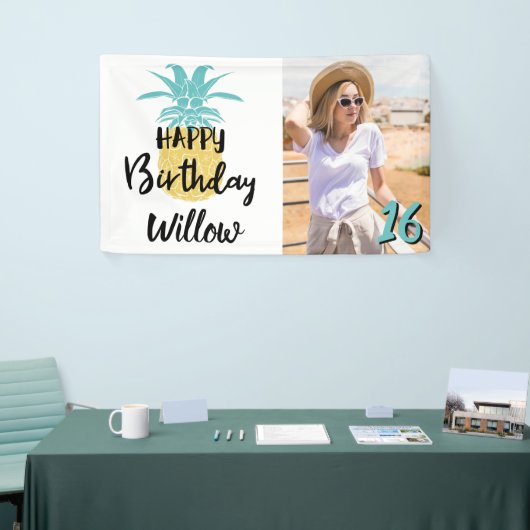 パイナップルハッピーバースデールアウ(ハワイ式宴会)パーティー、任意の年齢 横断幕 (トレードショー)