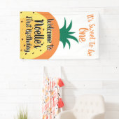 パイナップルレインボー、1歳の誕生日に甘い 横断幕 (インサイチュ)