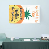 パイナップルレインボー、1歳の誕生日に甘い 横断幕 (トレードショー)