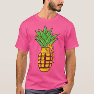 パイナップル爆弾グレネードビタミン Tシャツ