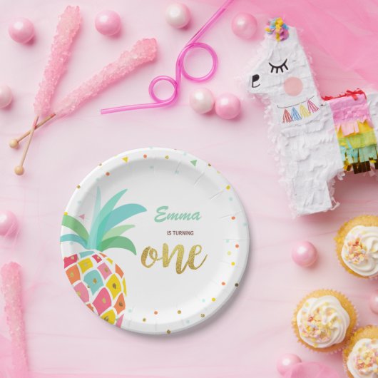 パイナップル誕生日紙プレートトロピカルルアウ（ハワイ式宴会）金ゴールド ペーパープレート (パーティー)