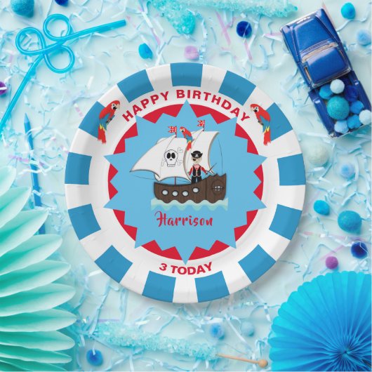 パイレート誕生日かわいい船の子パーソナライズされた供たち ペーパープレート (パーティー)