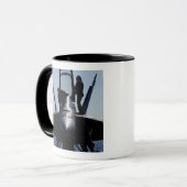 パイロットが飛行前検査を行う マグカップ (正面左)