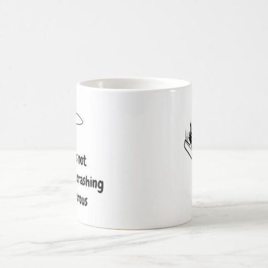 パイロットマグ – 危険でないフライイングセラミックマグ11oz コーヒーマグカップ (中央)