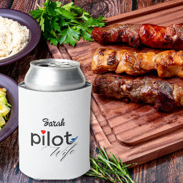 パイロット妻 タイポグラフィー & 飛行機 シンプル・ミニマル 缶クーラー