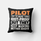 パイロット私は物事を作ろうとするおもしろい諺パイロット クッション (裏面)