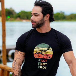 パイロット レトロ ビンテージ サンセット 飛行機 航空 Tシャツ