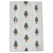 パインツリー、パインコーン、雪の休日 ミディアムペーパーバッグ (正面)