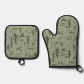 パインディアレイクライフ – セージ緑の森のパターン。 鍋つかみ&鍋敷きセット (正面)