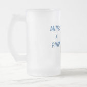 パイント鉱山の フロストグラスビールジョッキ (左)