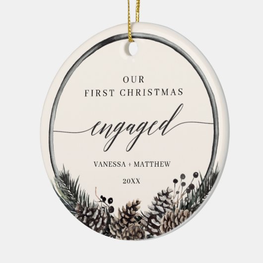 パイン素朴リース初めてのクリスマス婚約した セラミックオーナメント (左)